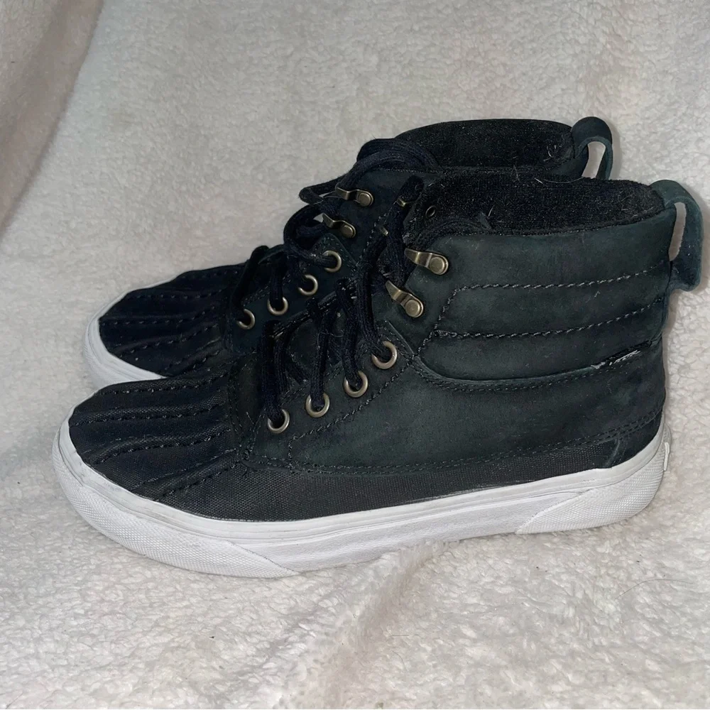 Waterproof and outdoor high top vans - Picture 2 of 8